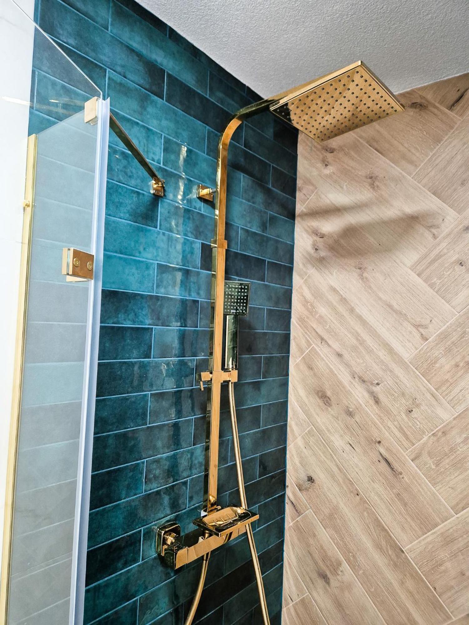 Apartman Lesa 布雷兹诺 外观 照片